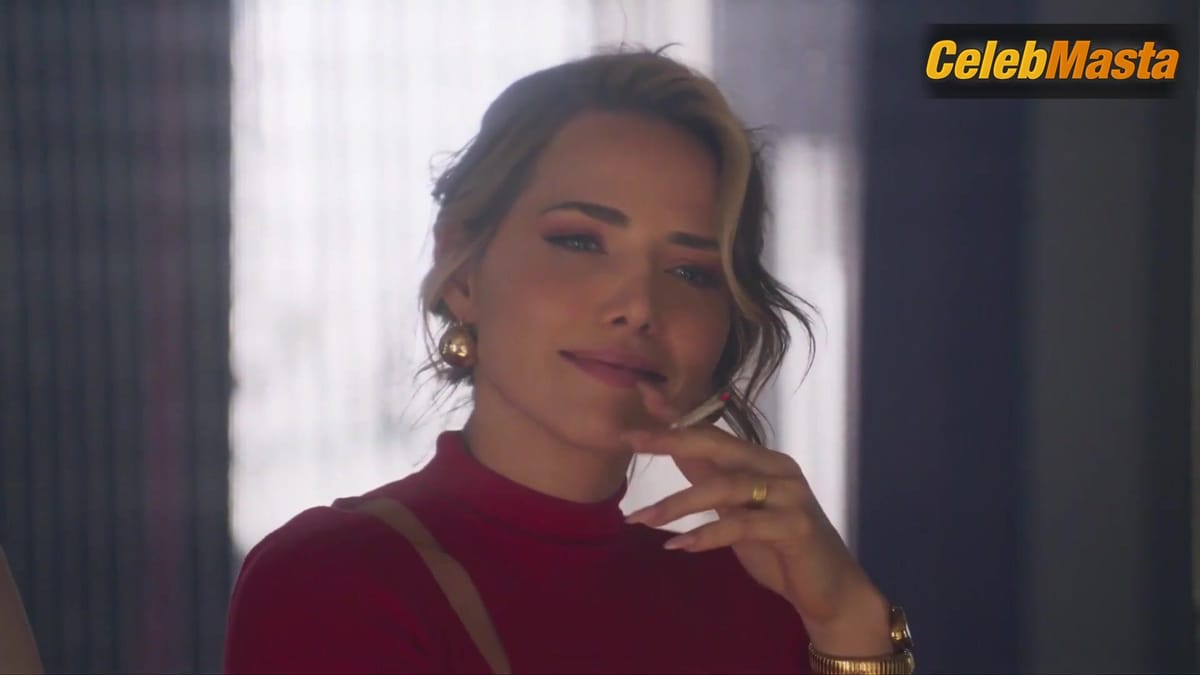 Bruna Griphao and Leticia Colin Tits Scene in Jogada De Risco