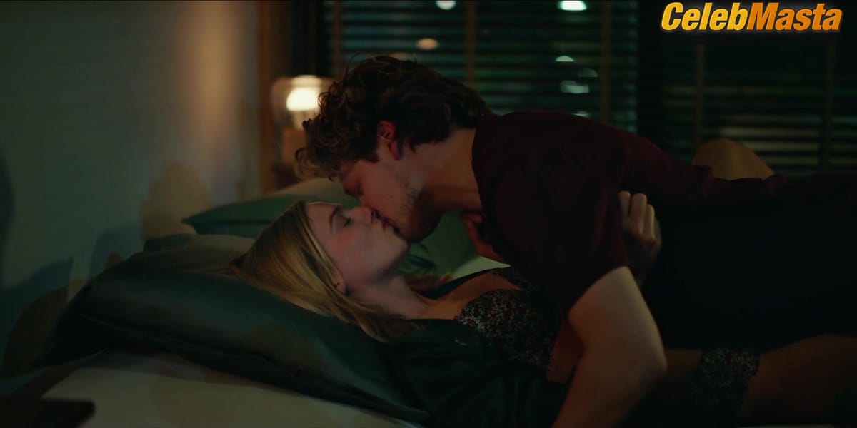 Sallie Harmsen's Underwear Scene in The Wonder Weeks