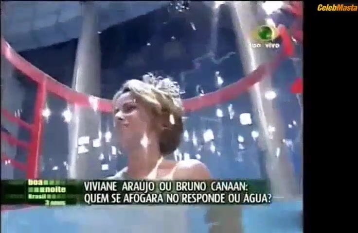 Viviane Araujo and Isabela Valadeiro Bare Underwear Scene in Boa Noite Brasil
