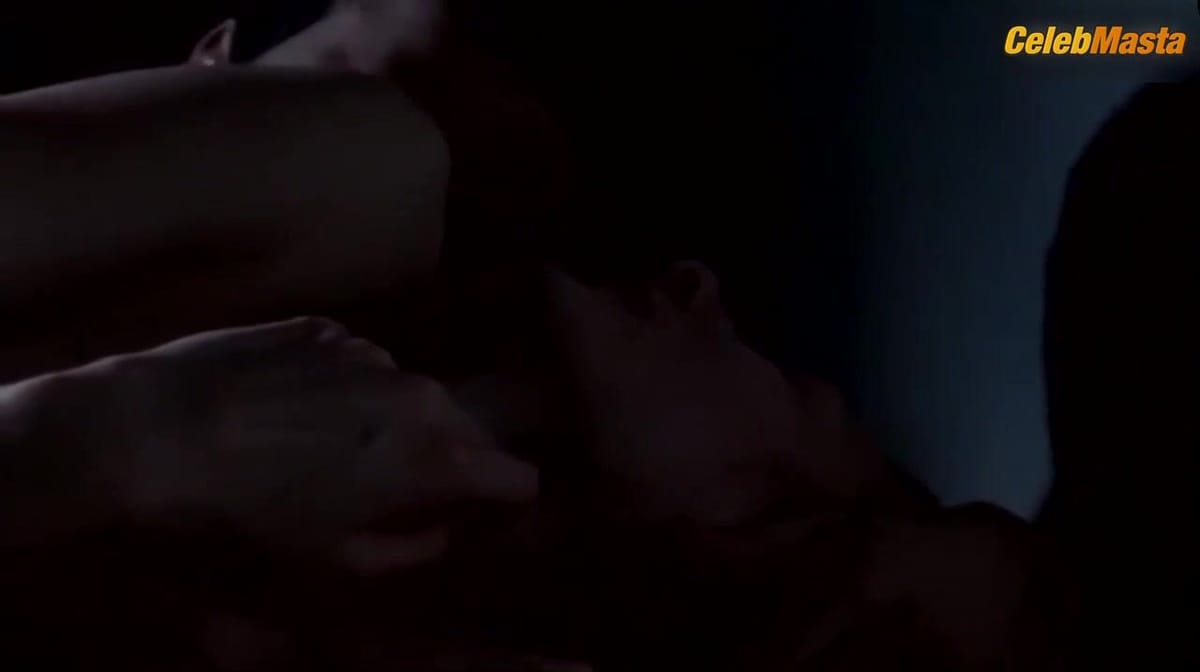 Magdalena Poplawska Booty, Tits Scene from Between Two Fires