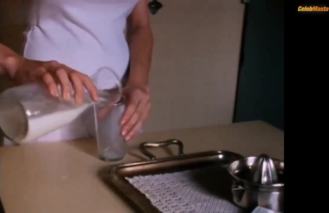 Hermila Guedes Tits Scene from Copo De Leite