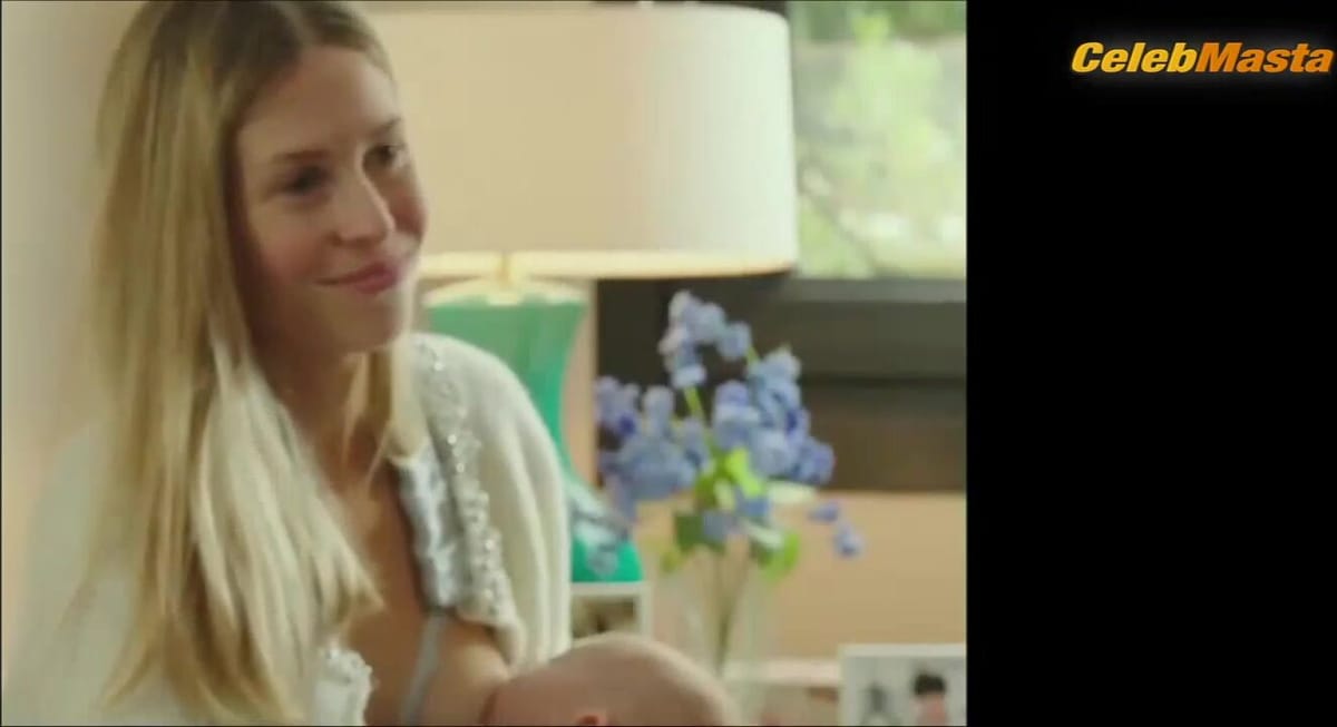 Ainhoa Aierbe, Alexandra Jimenez and Unknown Tits Scene from We Are Pregnant