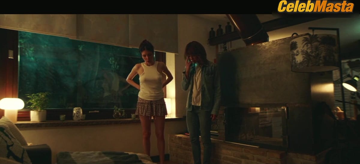Ilenia Pastorelli Sex Scene in Dark Glasses Movie