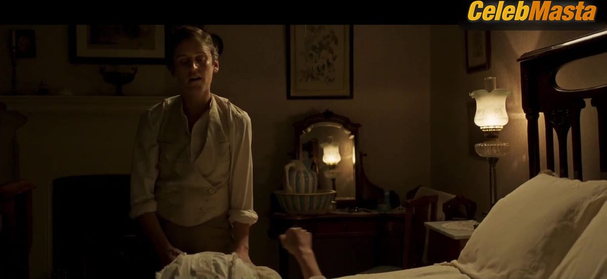 Keira Knightley and Denise Gough's Lesbian Scene in Colette