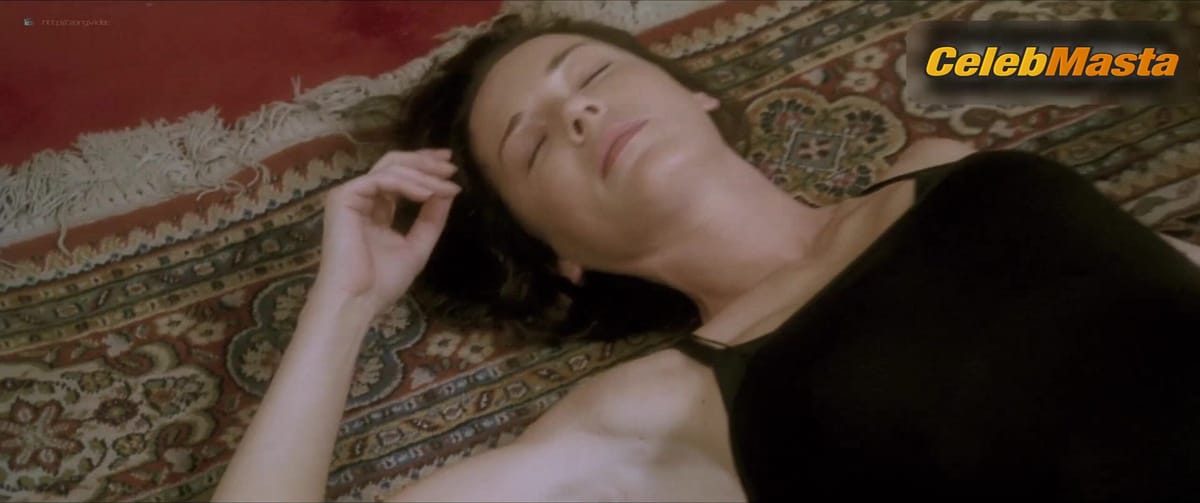 Connie Nielsen and Chloe Sevigny Sexy Scene from Demonlover
