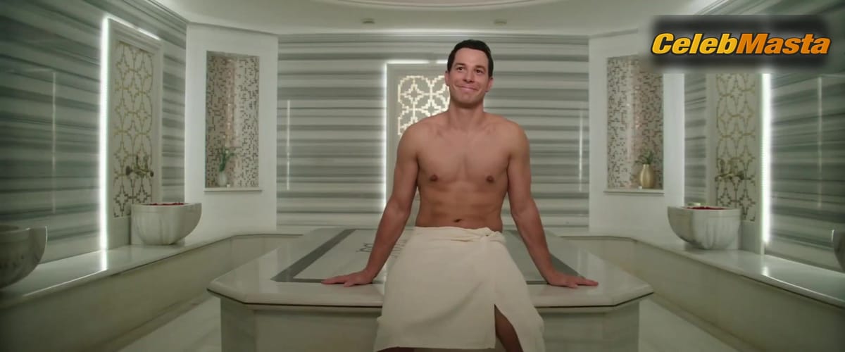 Sabrina Bartlett's Sexy Scene in F Valentine's Day