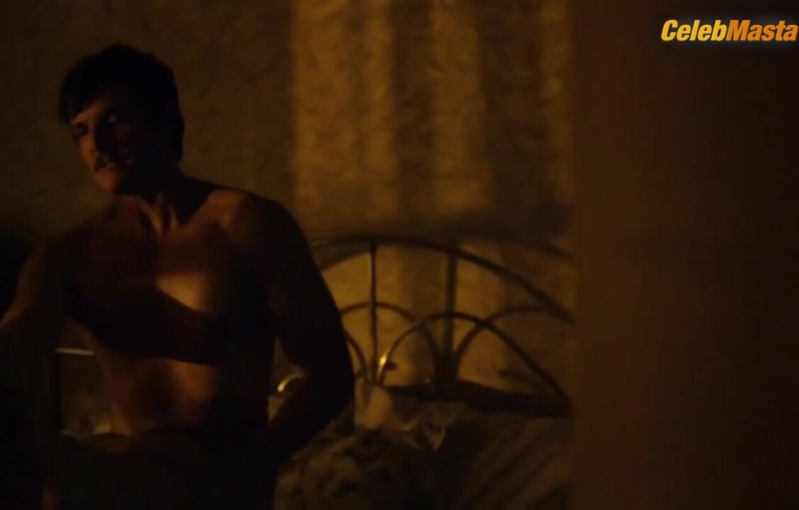 Carolina Acevedo Shows Tits Scene in Narcos