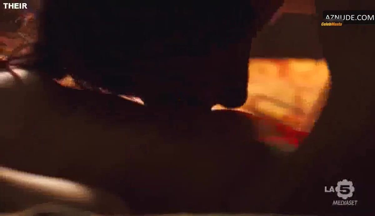 Aitana Sanchez-Gijon's Sexy Scene from Parlami damore