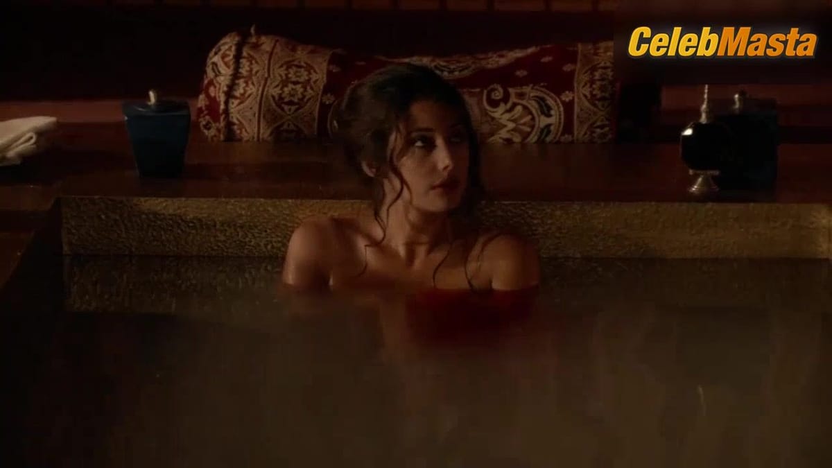 Sibylla Deen and Kylie Bunbury Sex Scene from Tut