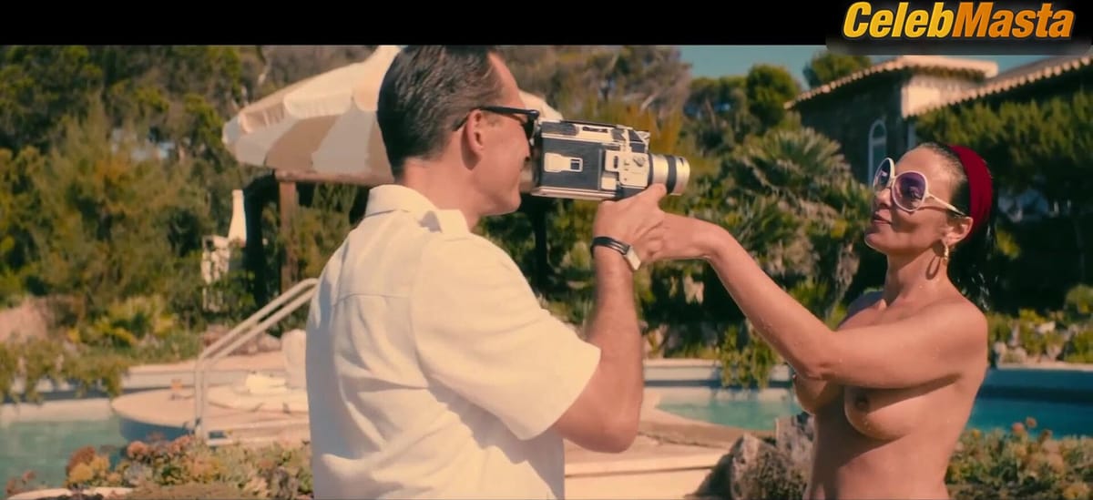 Jasmine Trinca Swimsuit, Boobs Scene in The Eyes Of Others