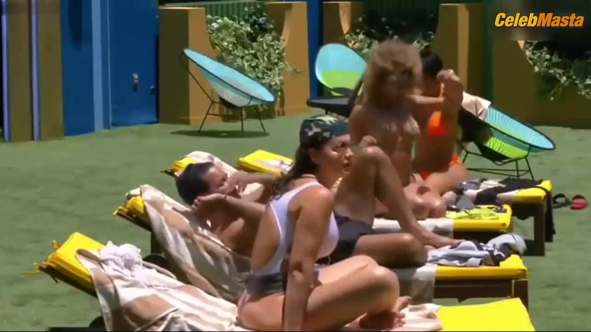 Gabriela Spanic Tits, Swimsuit Scene from La Casa De Los Famosos