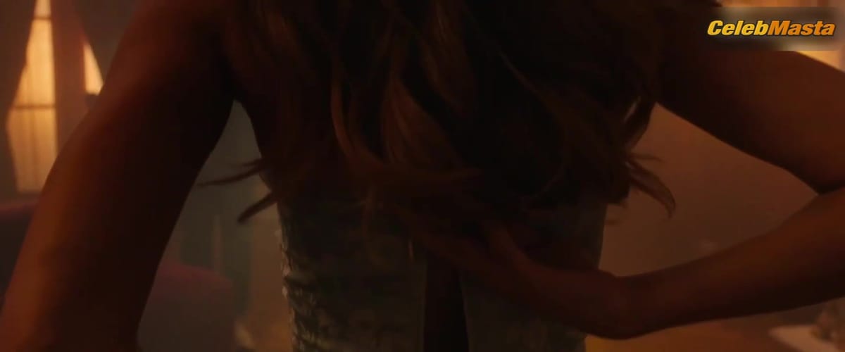 Maddie Hasson and Andra Nechita's Lesbian Booty Scene in Bone Lake