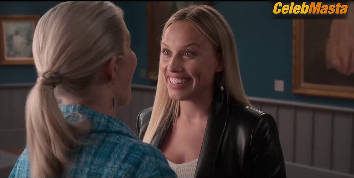 Renee Rapp and Gracie Dzienny's Lesbian Scene in The Sex Lives Of College Girls