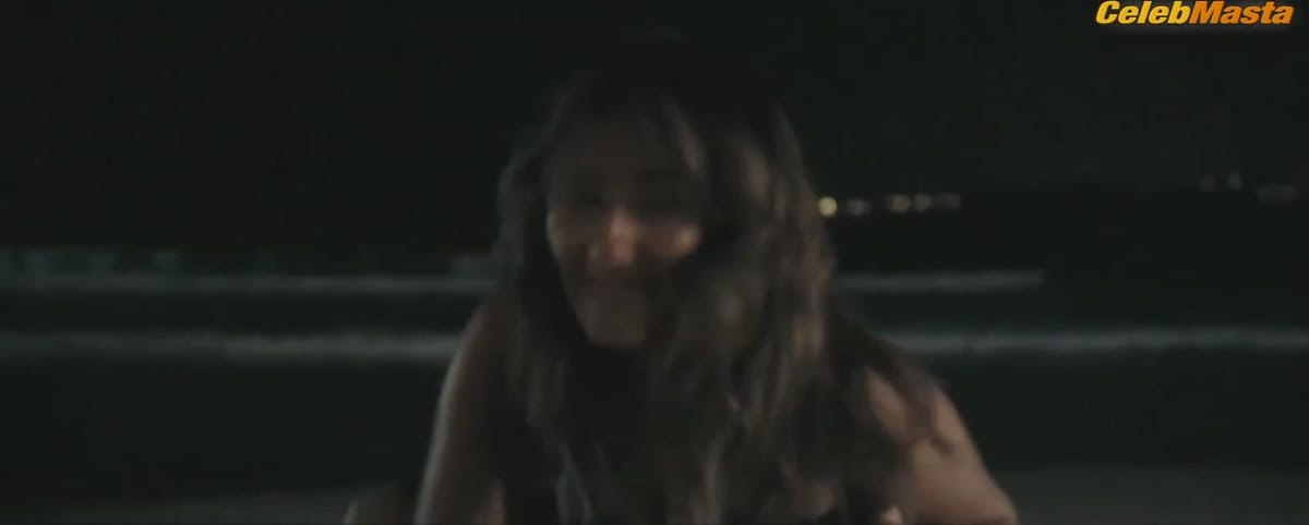 D'Arcy Carden's Ass, Tits Scene in Sunny Nights