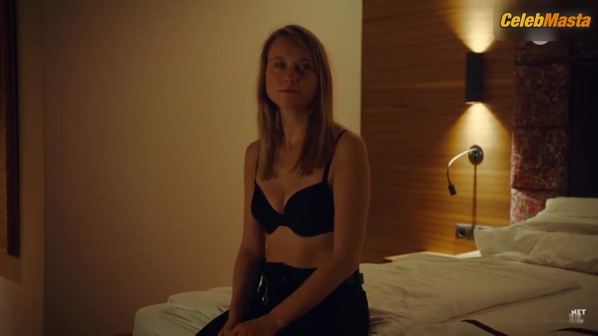 Anna Unterberger Reveals Underwear Scene in Steirergeld