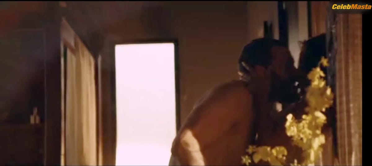 Shalom Brune-Franklin Boobs Scene in The Tourist