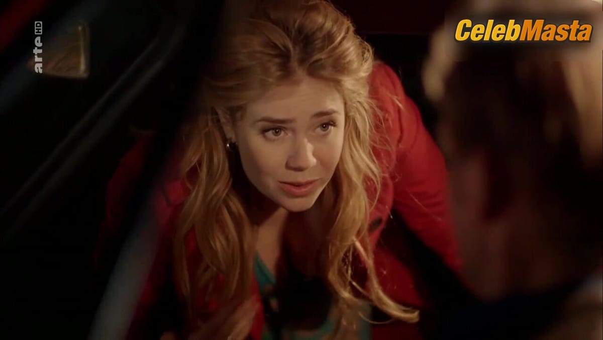 Palina Rojinski Tits Scene from Zeit Der Helden