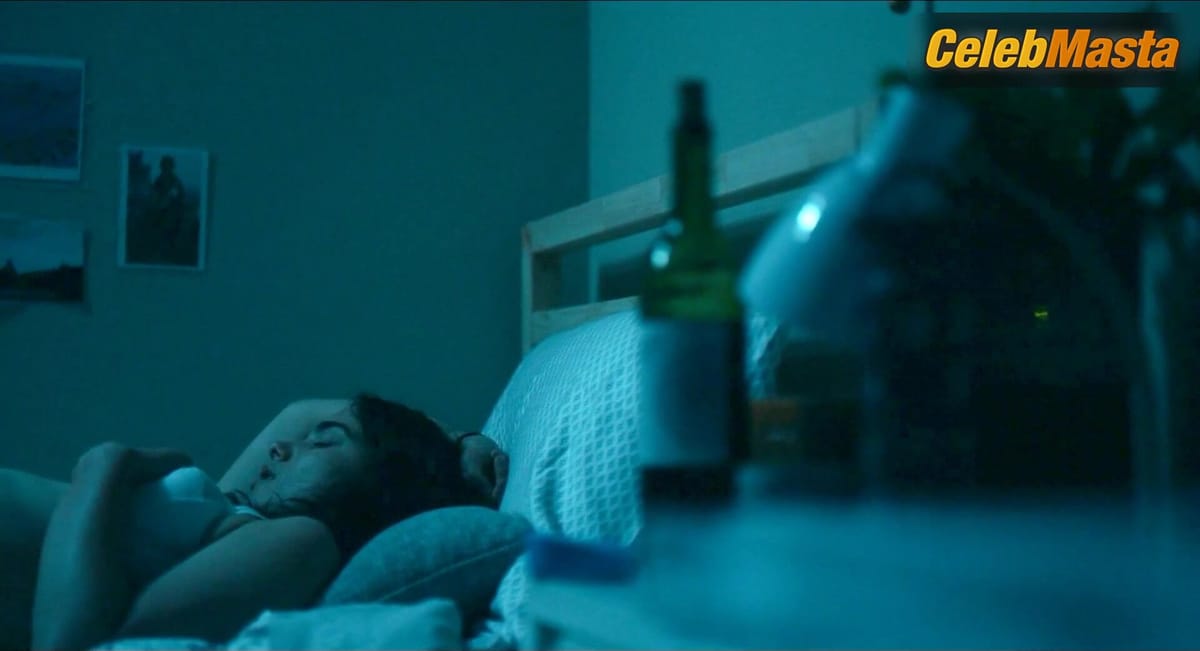 Dylan Gelula's Underwear Scene in Shithouse