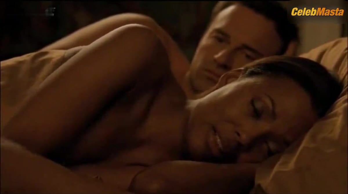 Aisha Tyler's Tits Scene in Nip/tuck