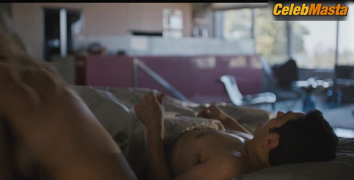 Laura Sepul's Booty and Bush Scene from Into The Night
