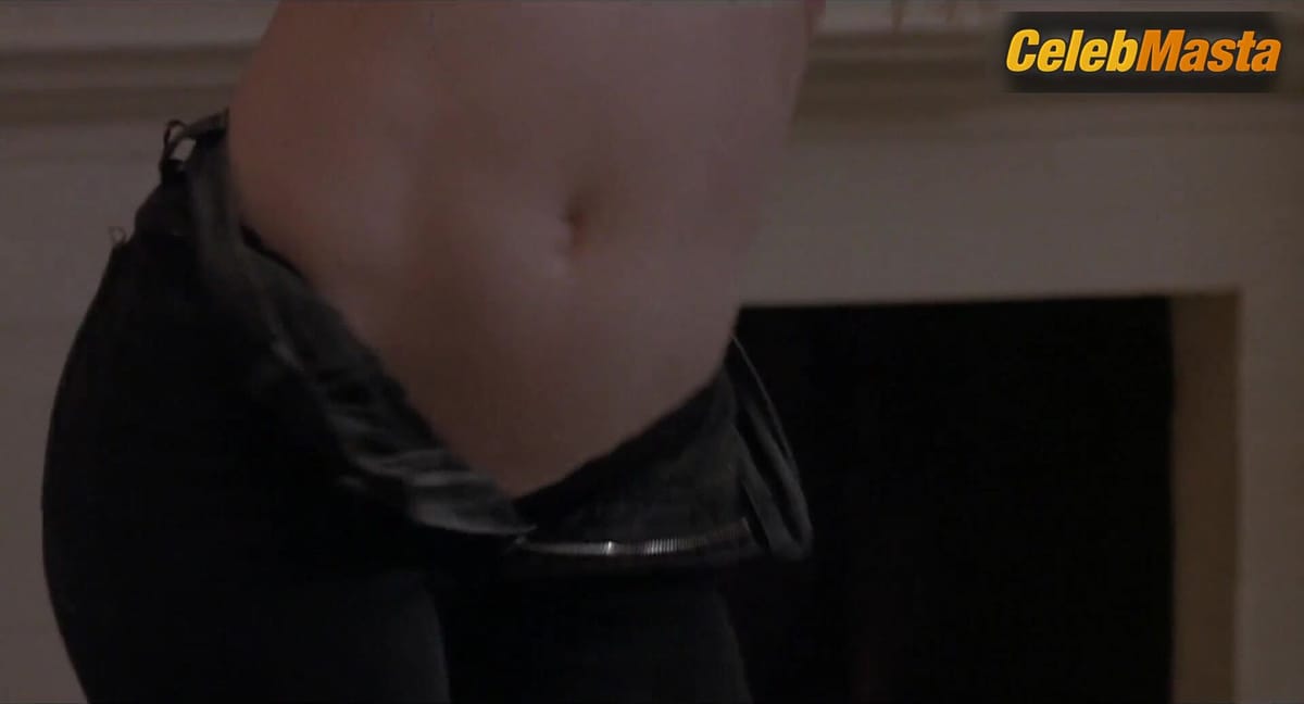 Maria Ford and Lulu Wilson's Boobs, Underwear Scene in Slumber Party Massacre III