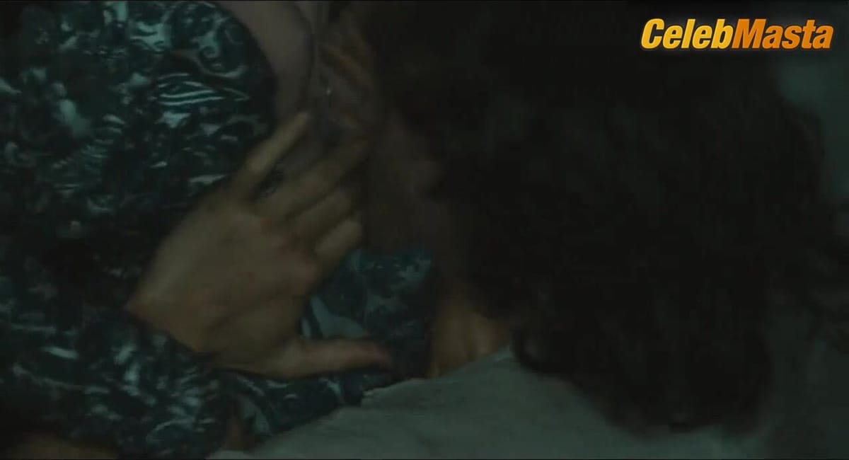 Isabelle Adjani's Tits Scene in Queen Margot