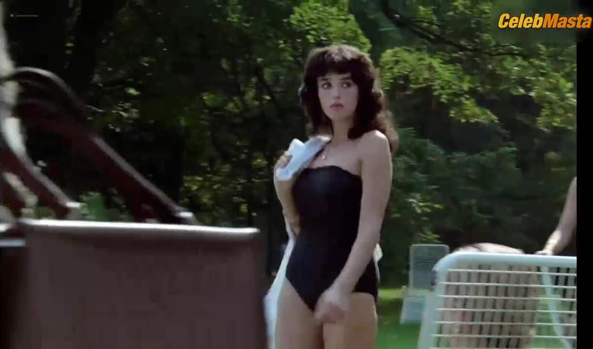 Isabelle Adjani Ass, Tits Scene in Mortelle Randonnee