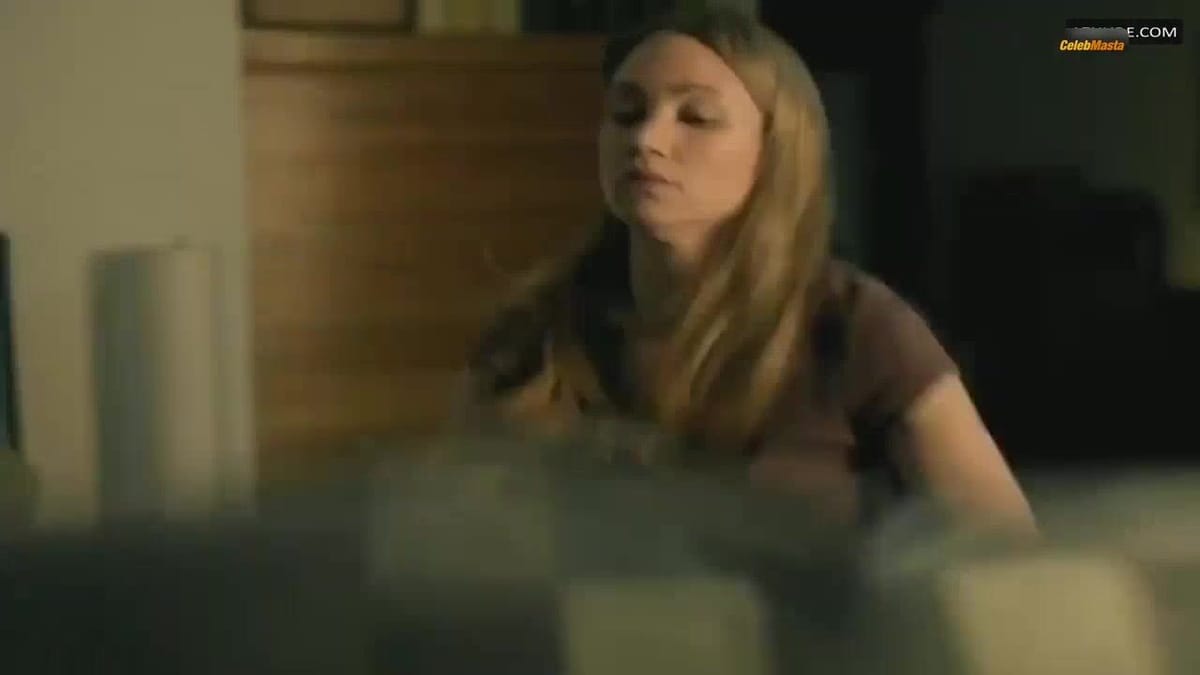 Lisa Maria Potthoff Sexy Scene from Der Usedom-Krimi Morderhus