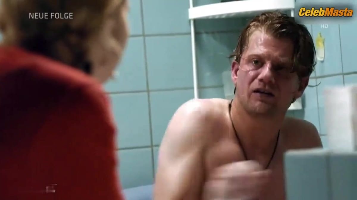 Annette Frier's Sex Scene from Danni Lowinski