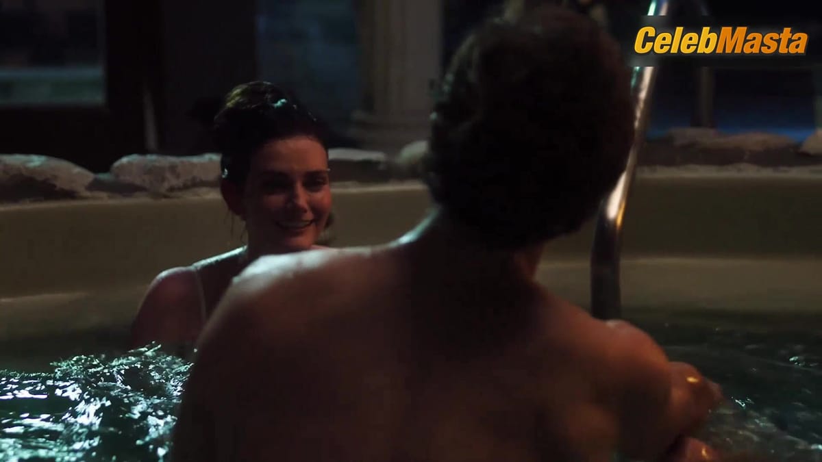 Lydia Hearst Tits Scene from Psycho Sister-In-Law