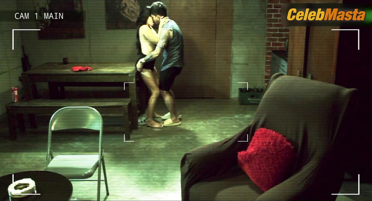 Amor Lapus Bares Tits, Butt Scene in Boso Dos