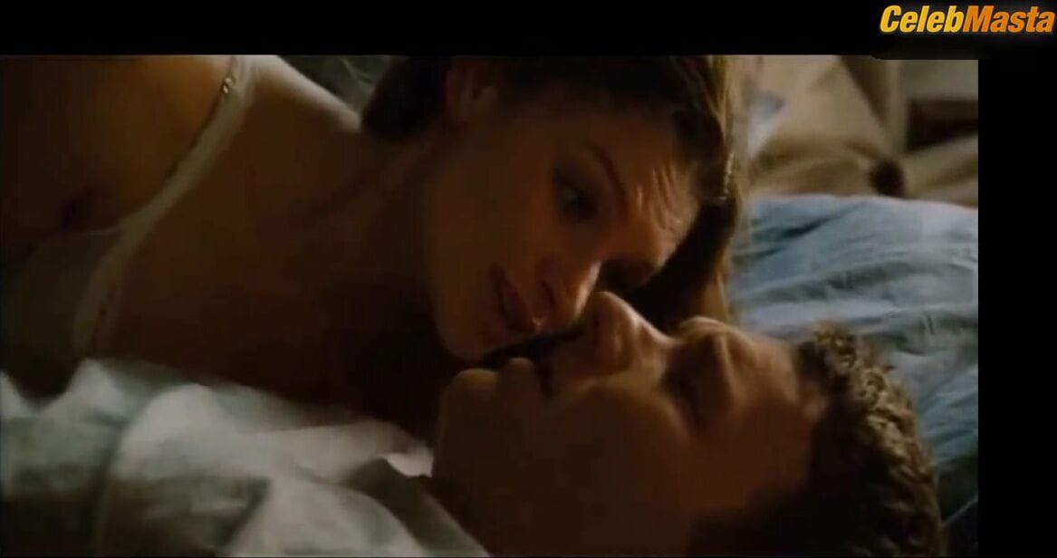 Danielle Cormack's Sex Scene in Separation City
