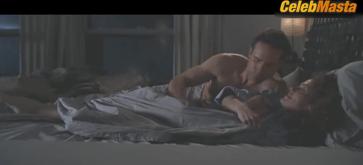 Amy Brenneman's Sexy Scene from Your Friends And Neighbors