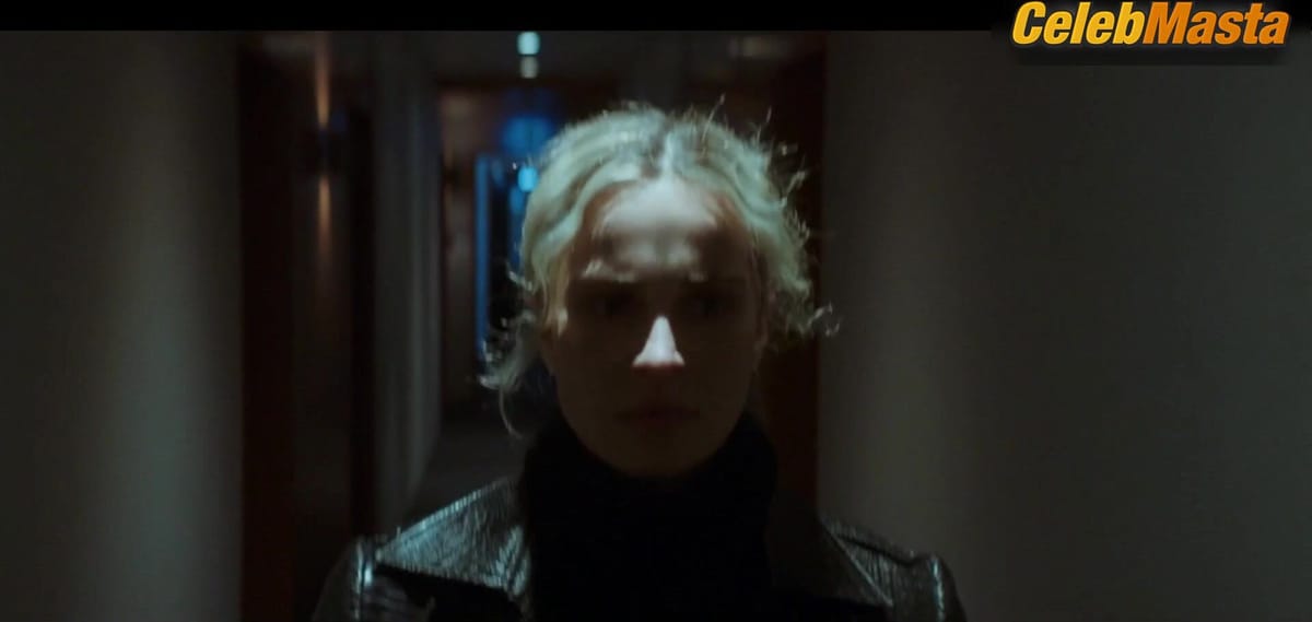 Heida Reed and Sara Dogg Asgeirsdottir Show Boobs, Lesbian Scene in Stella Blomkvist