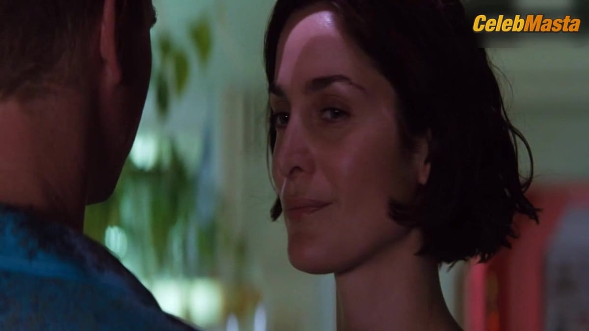 Carrie-Anne Moss's Sexy Scene from Red Planet