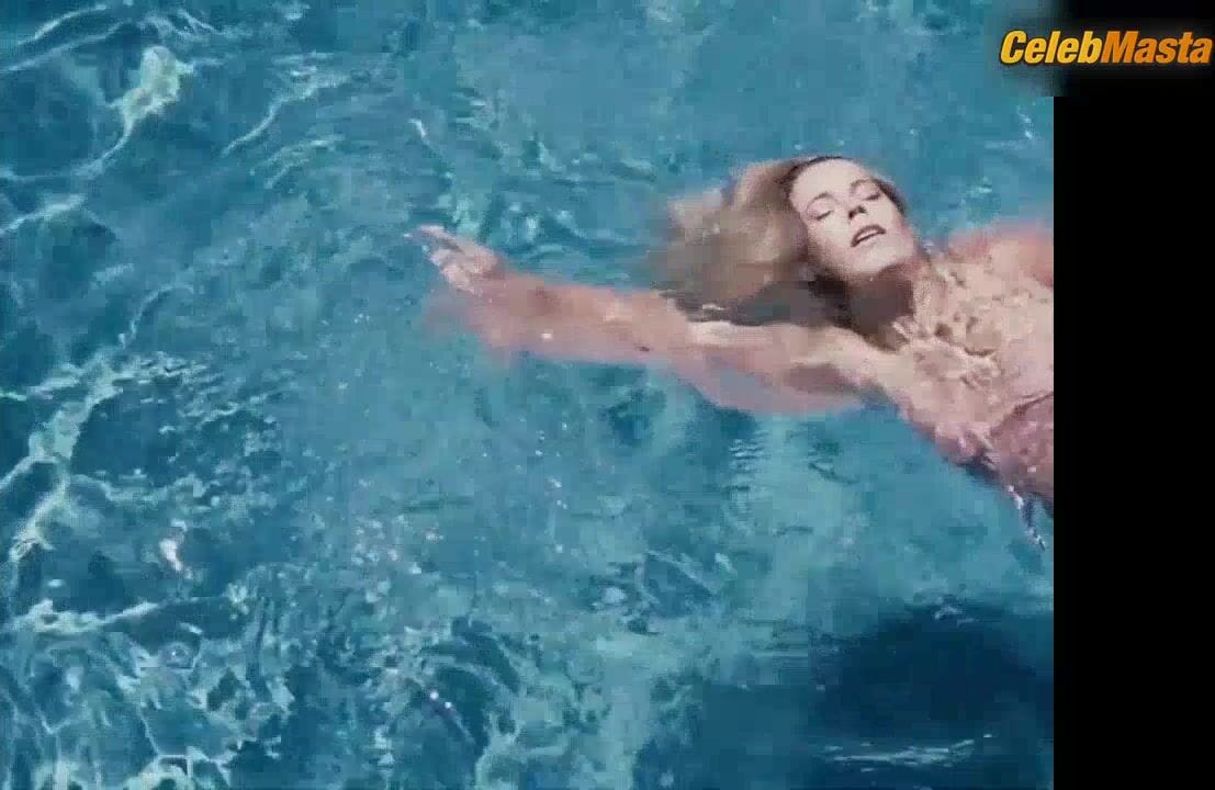 Ines Aires Pereira's Sex Scene in Gq Portugal