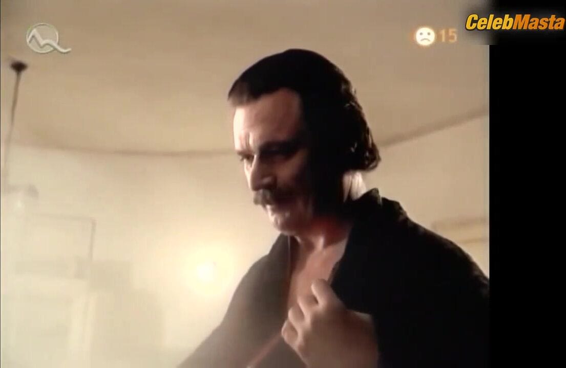 Stefania Rocca Shows Off Sex Scene in Dracula