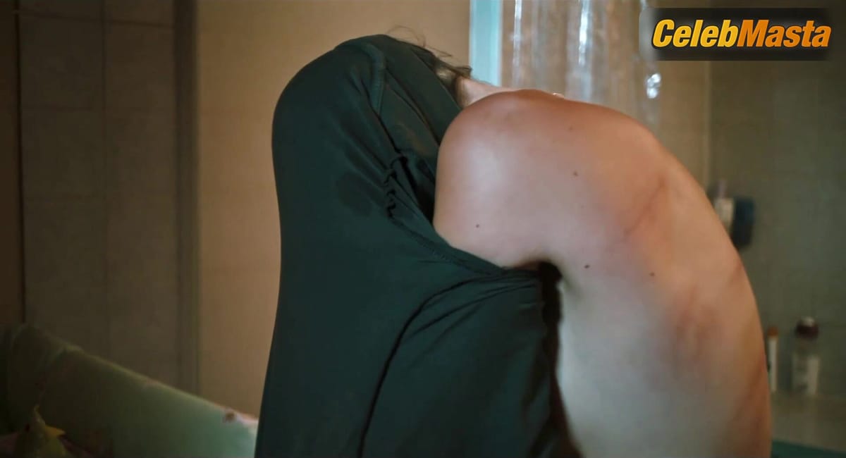Saskia Rosendahl Tits, Bush Scene from No One's with the Calves