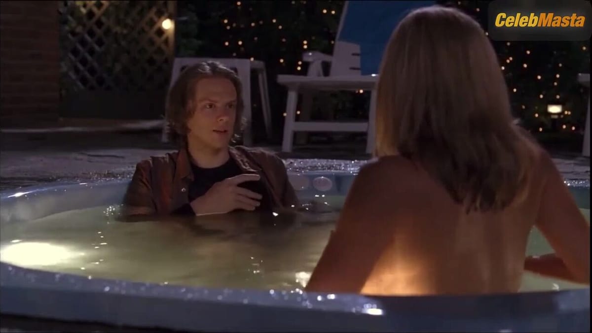Molly Schade Tits, Thong Scene from Eurotrip