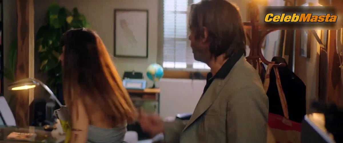 Barbara Goenaga Reveals Sexy Scene in Oporacion Concha