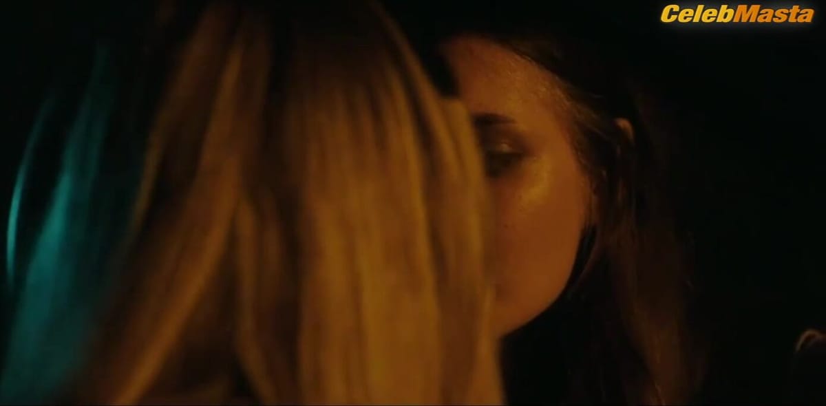 Caitlin Stasey and Brooke Butler Lesbian Sex Scene from All Cheerleaders Die