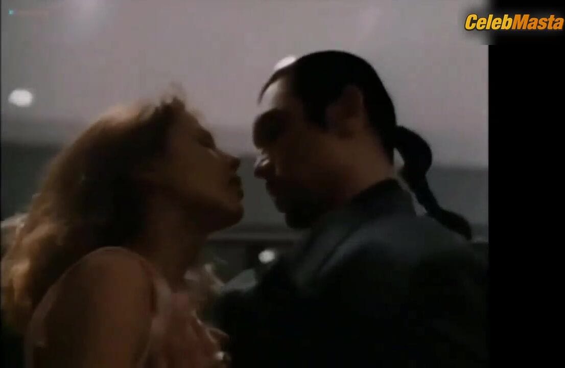 Kari Wuhrer Booty, Tits Scene from Boulevard