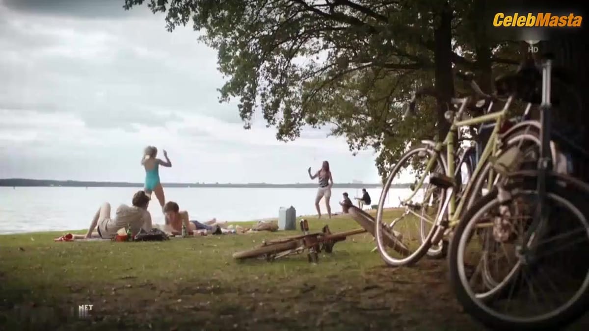 Cornelia Groschel Swimsuit Scene from Willkommen Bei Den Honeckers