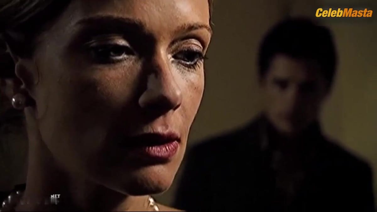Lauren Holly's Booty, Tits Scene in Fatwa