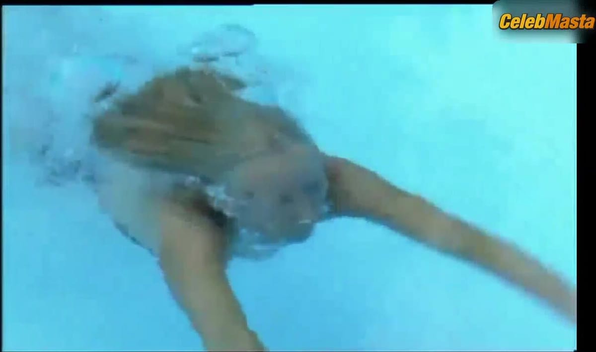 Victoria Smurfit Tits, Swimsuit Scene in The Shell Seekers