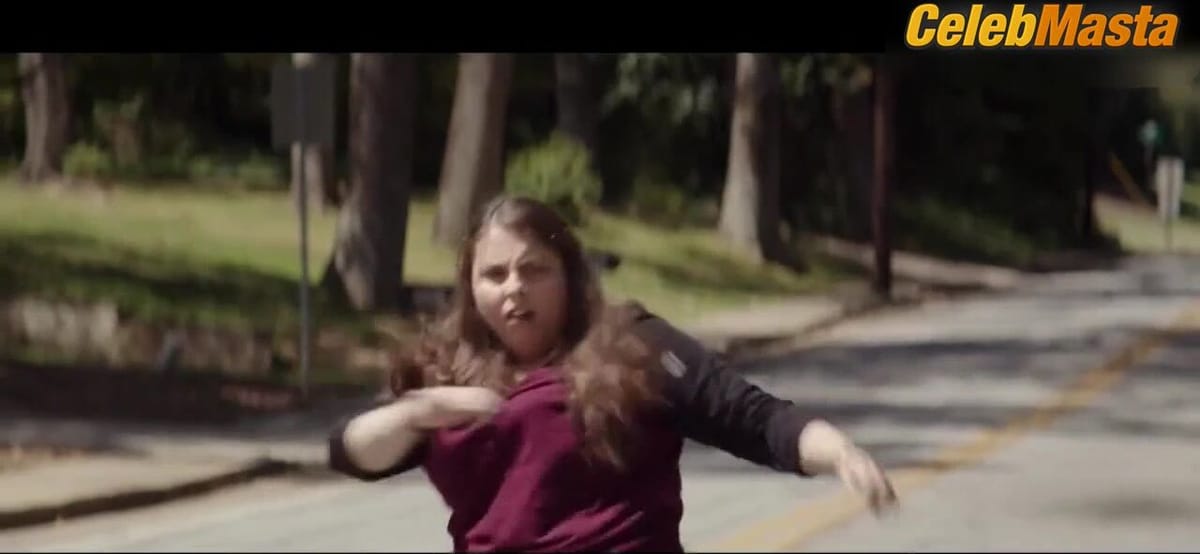 Kiersey Clemons, Awkwafina and Chloe Grace Moretz Swimsuit Scene from Neighbors 2 Sorority Rising