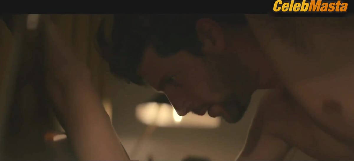 Ariana Saavedra Bares Tits Scene in Mujeres Asesinas