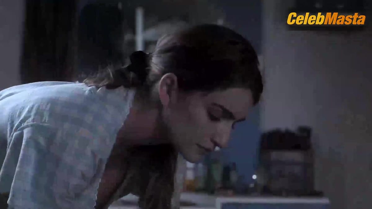 Ania Bukstein's Tits Scene from Al Martha Lauf