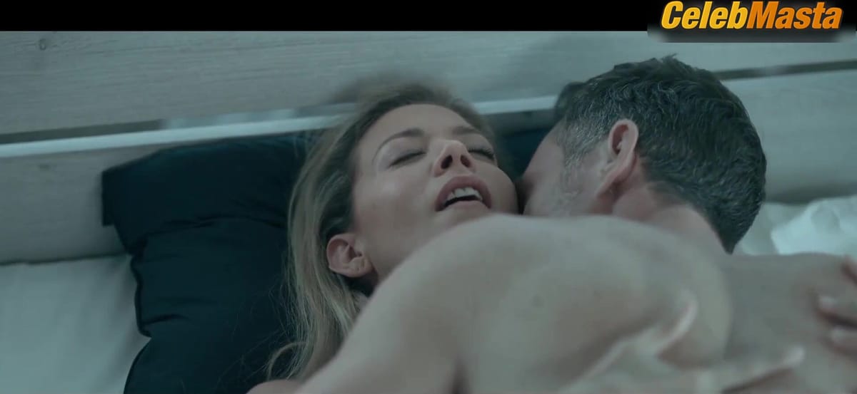 Fernanda Castillo's Boobs Scene in Isla Brava