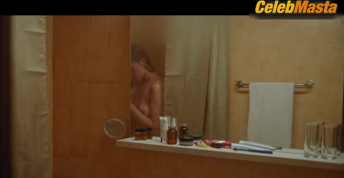 Danica Curcic Tits Scene from Sirin